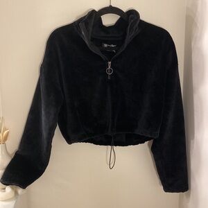 Streetwear Society Black Fluffy Pullover Women’s size:Small Never Worn Tags On